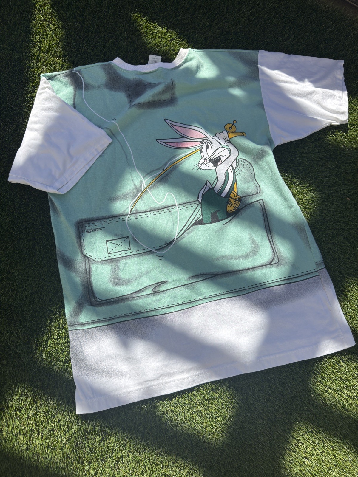 Looney Tunes Taz Bugs Double Sided Fishing Tee Bag O’ Chum 90s Vtg Mens Sz XL gallery