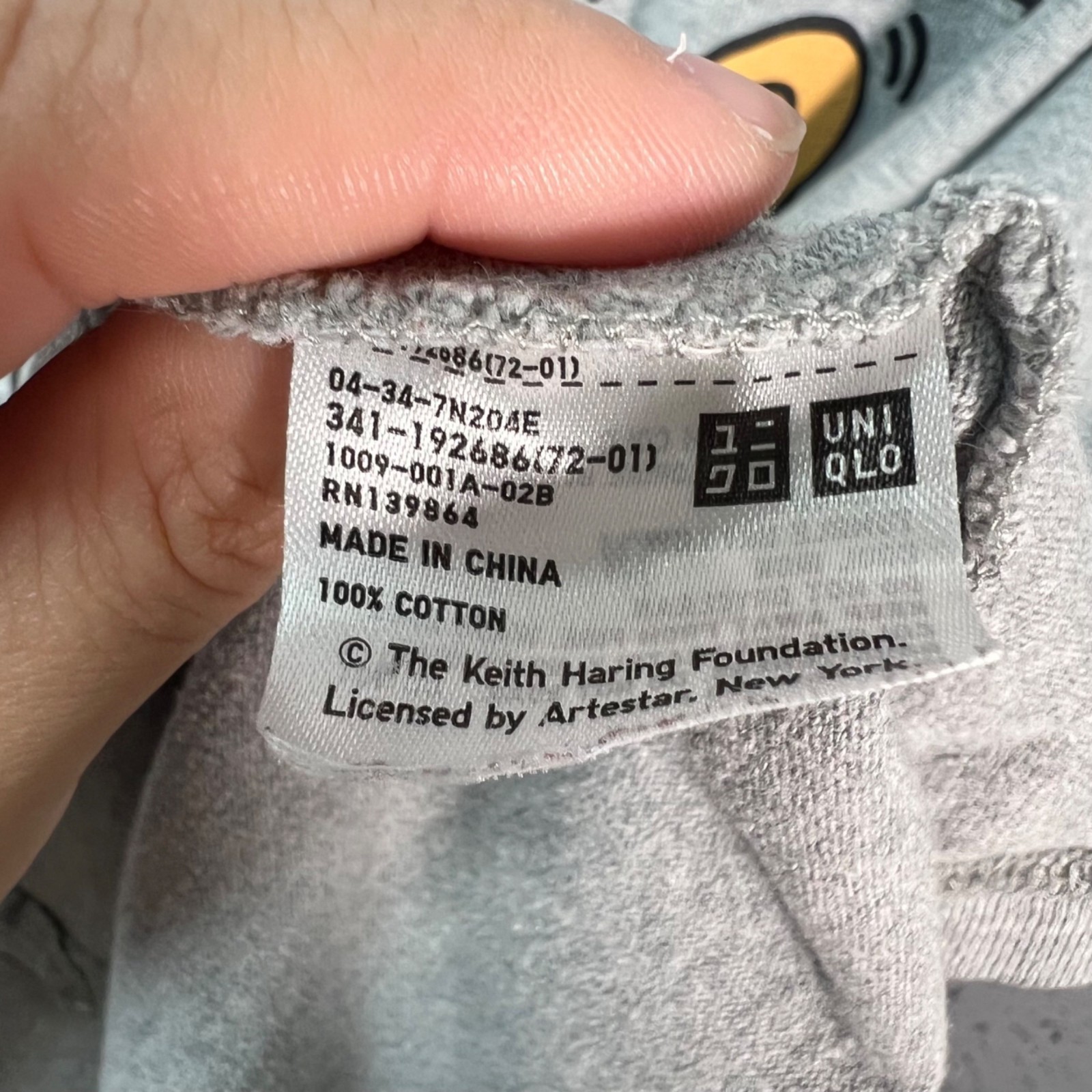 Uniqlo Keith Haring Sprz NY DJ Robot Graphic T-Shirt Gray Cotton Mens XL gallery