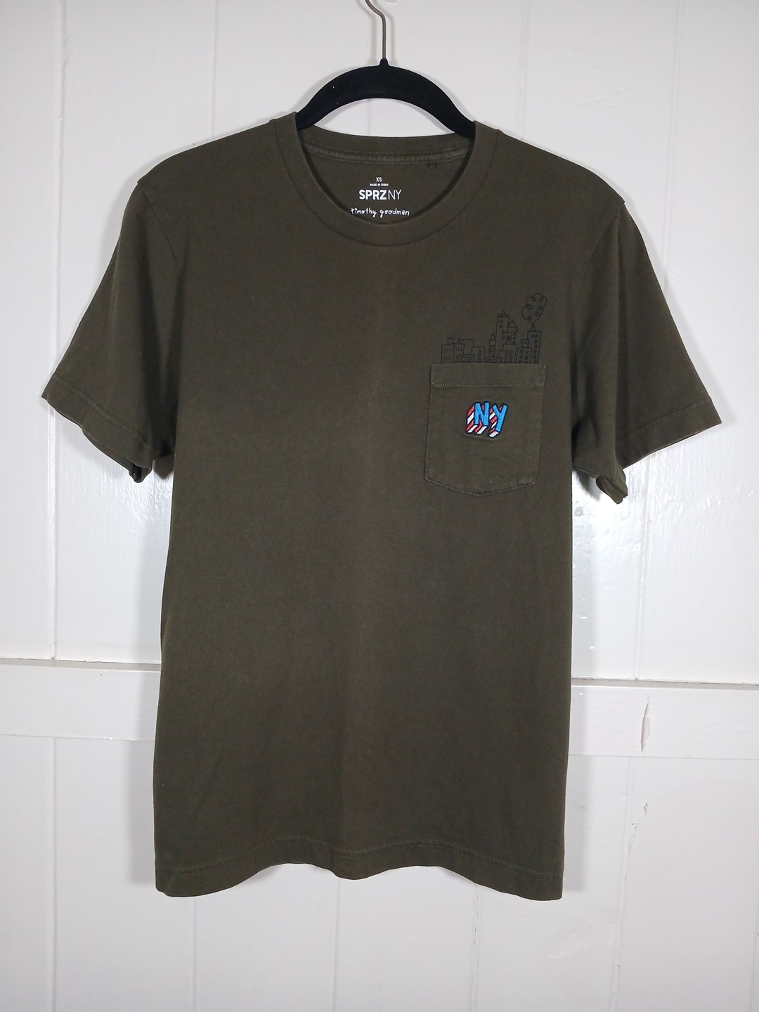 Uniqlo SPRZ NY × Timothy Goodman Shirt Men's XS Olive Graphic Pocket NYC Map Art gallery