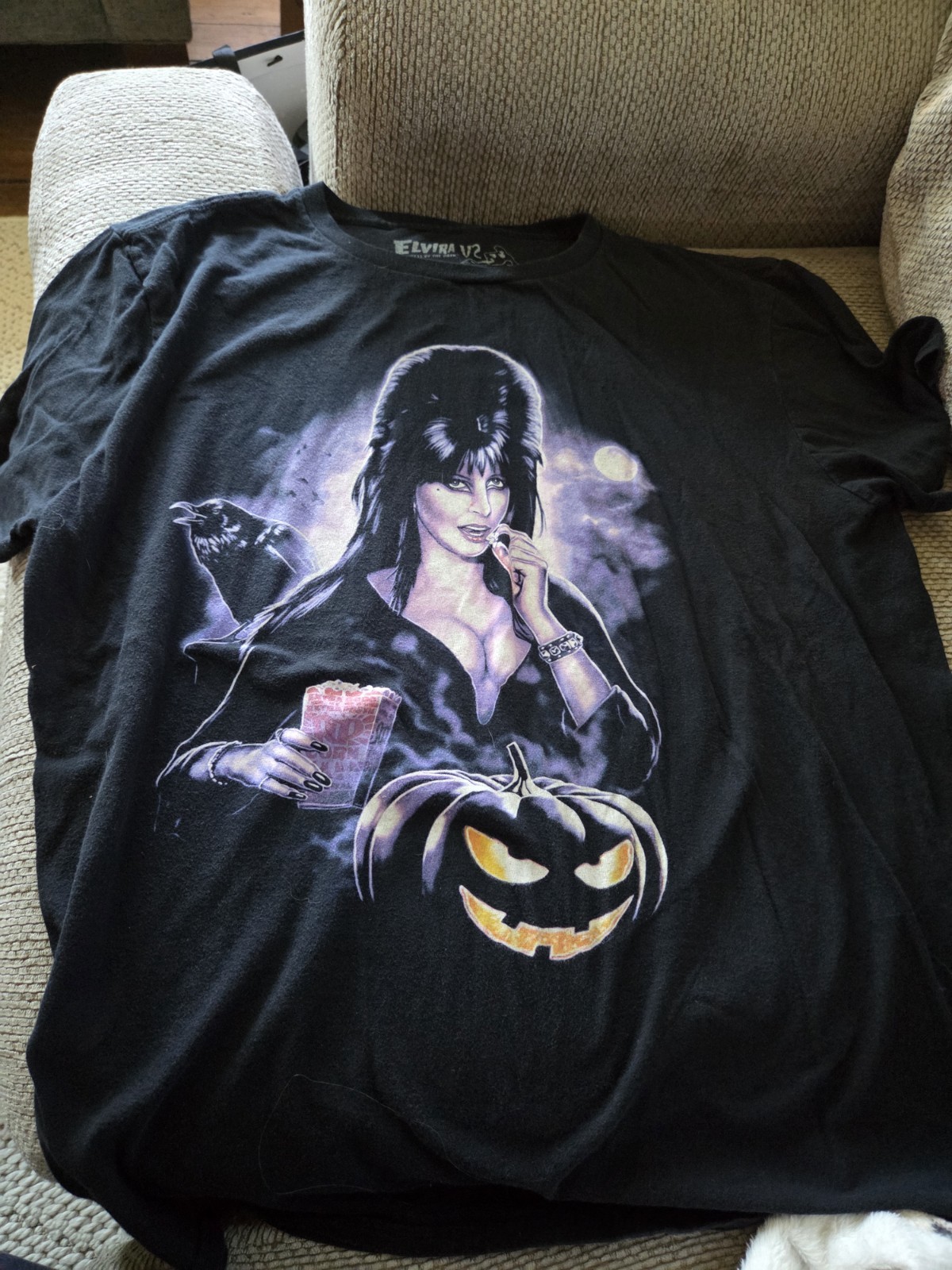 Elvira Mistress Of The Dark Large T-Shirt Fright Rags