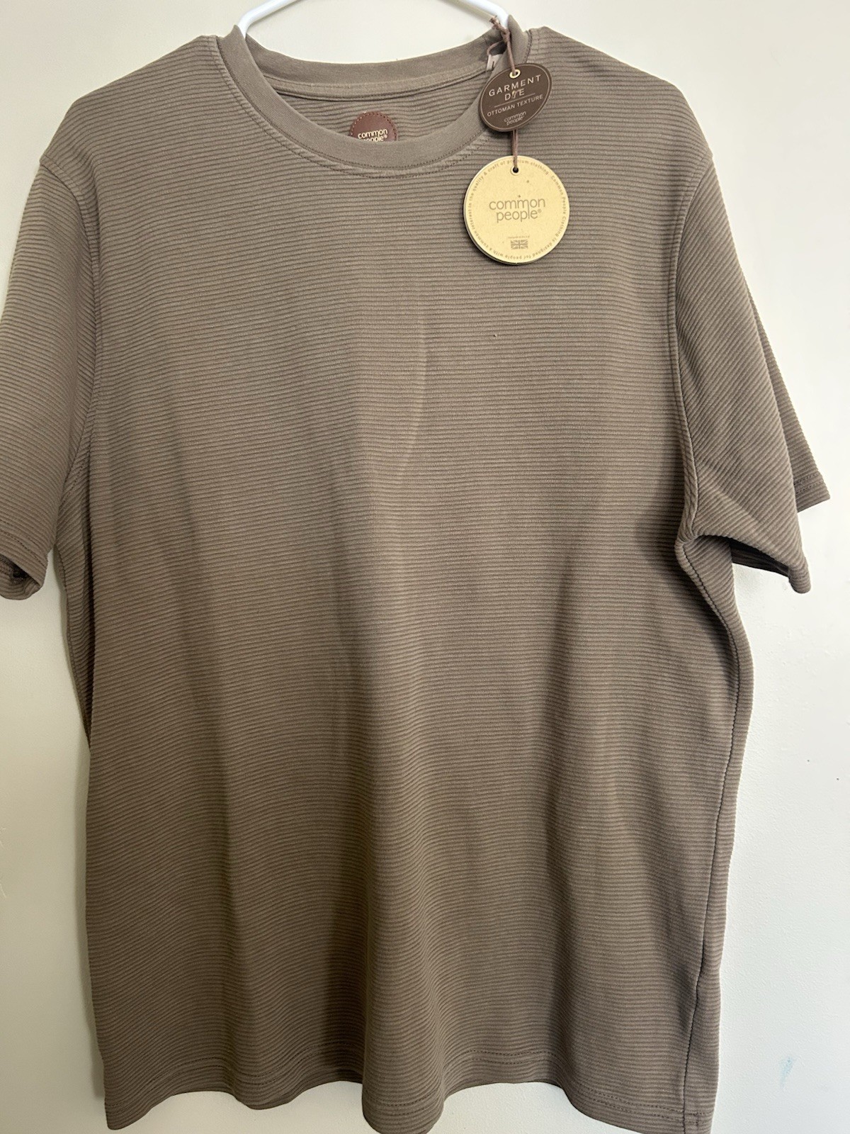 COMMON PEOPLE Ottoman Texture T-Shirt Large Ribbed Short Sleeved Brown