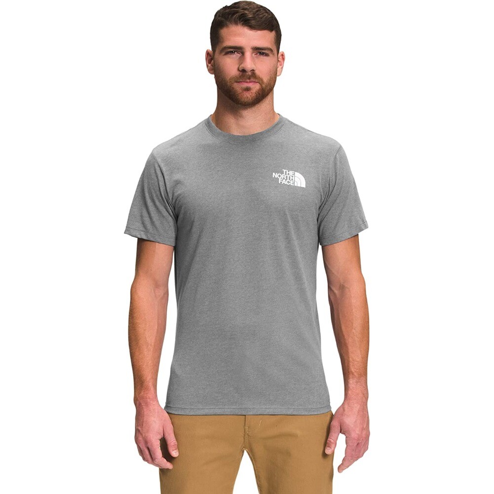 The North Face Men's T-Shirt Short Sleeve Half Dome Small Logo Regular Fit Tee gallery