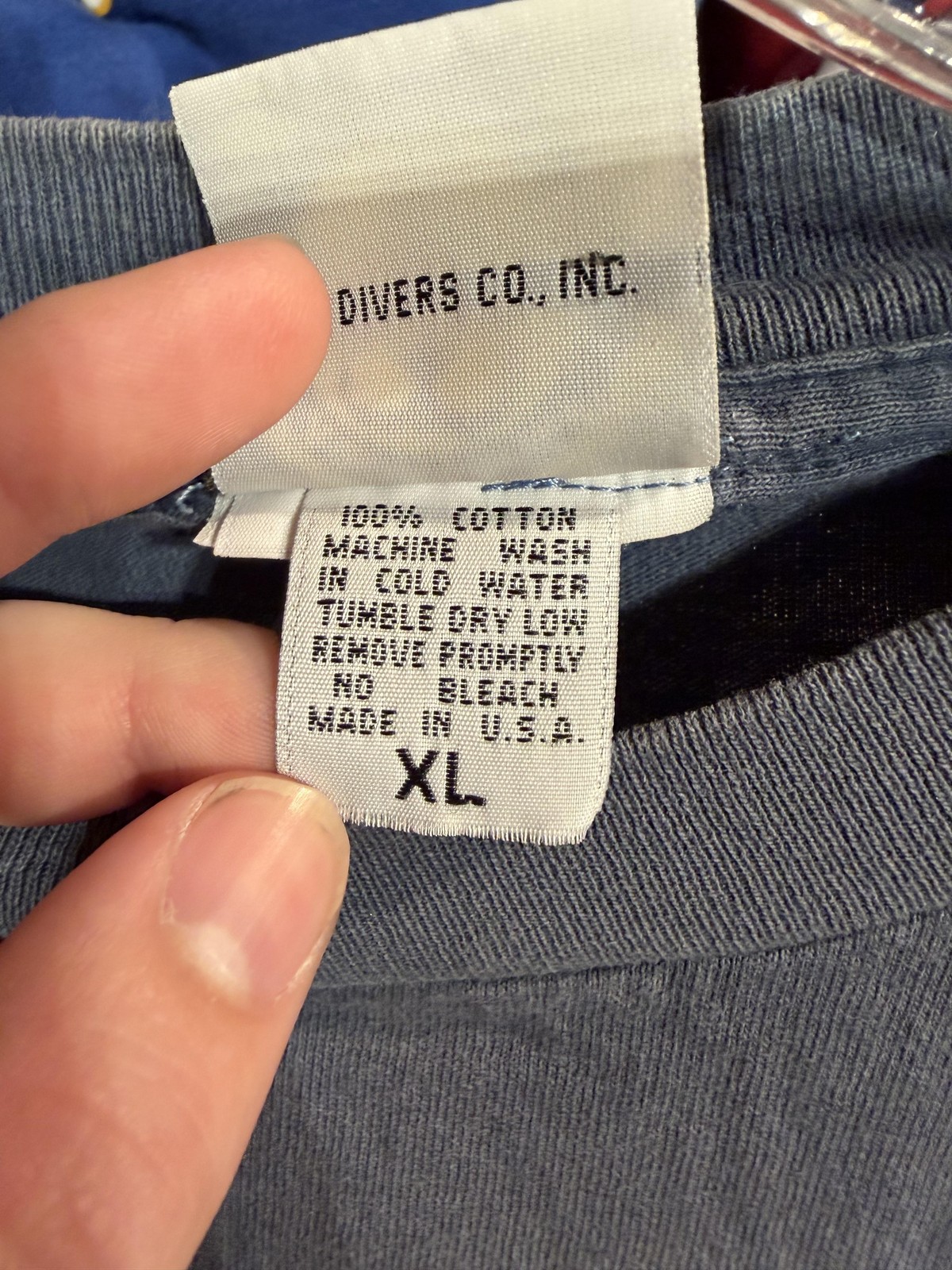 Vintage U.S. Divers Shirt Mens XL Blue Aqua Lung Dive Flag Graphic Made USA 90s gallery