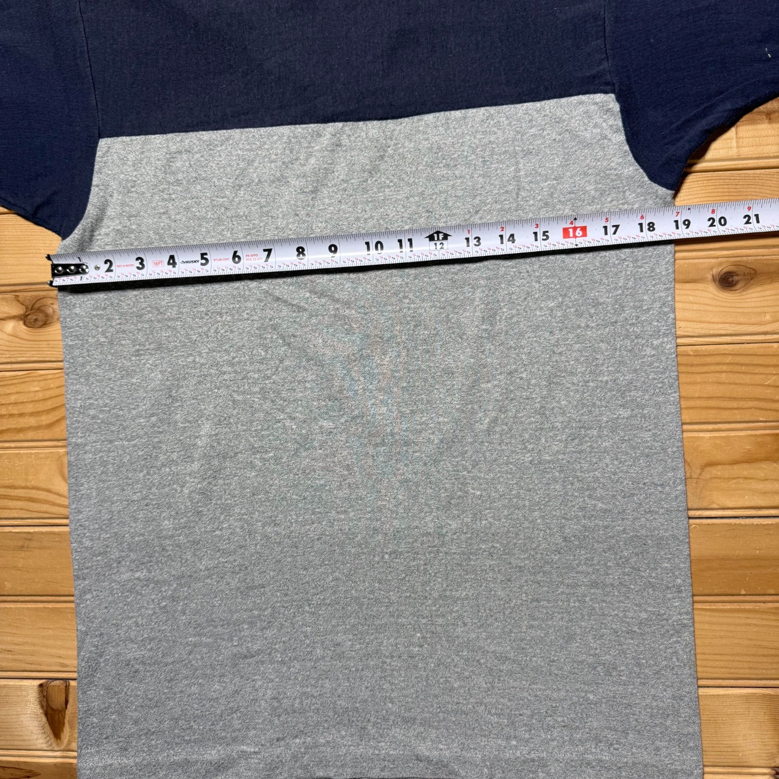 Vintage 1978 Garfield Air Force Academy Cartoon Colorblock V-Neck T-Shirt Medium gallery