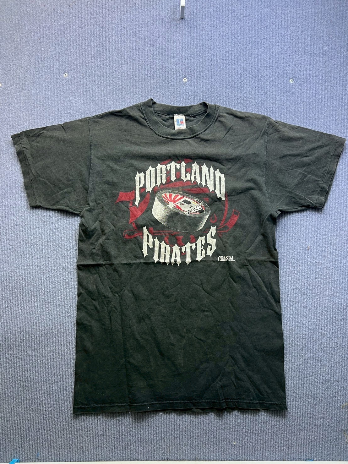 Vintage 90s Portland Pirates AHL Hockey T-Shirt Russell Athletic Made in USA L