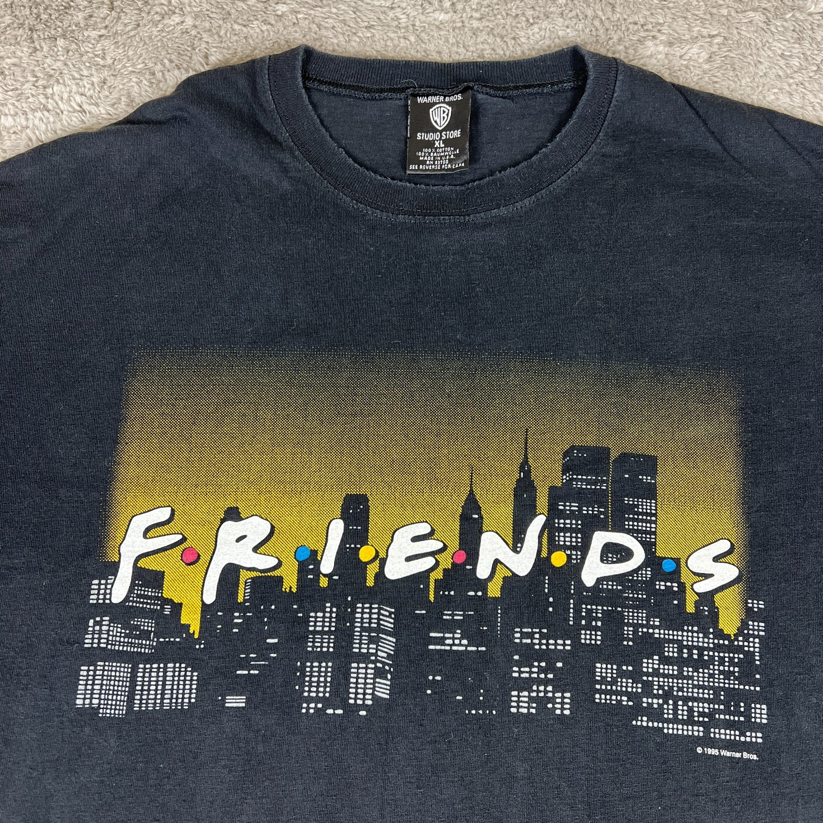 Vintage 1995 Friends TV Show T Shirt XL Black Warner Bros Studio Store USA Made gallery