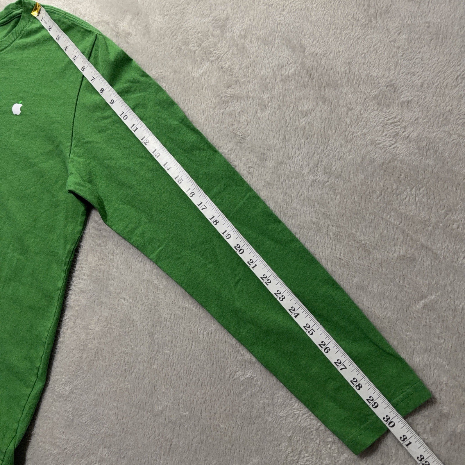 Apple Employee Long Sleeve T-Shirt Men L Green 100% Recycled Cotton Apple Logo gallery