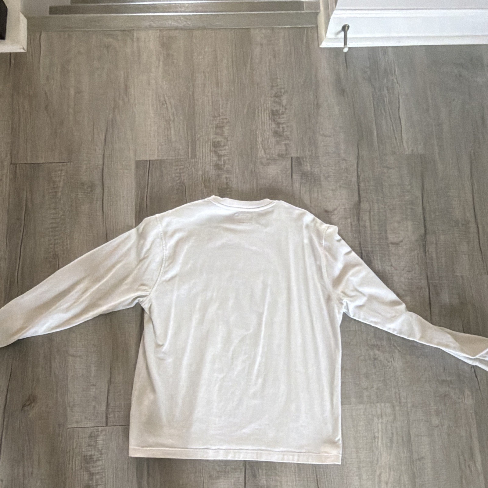 Stussy Men's Beige Graphic Logo Crew Neck Long Sleeve Cotton Knit Tee L gallery