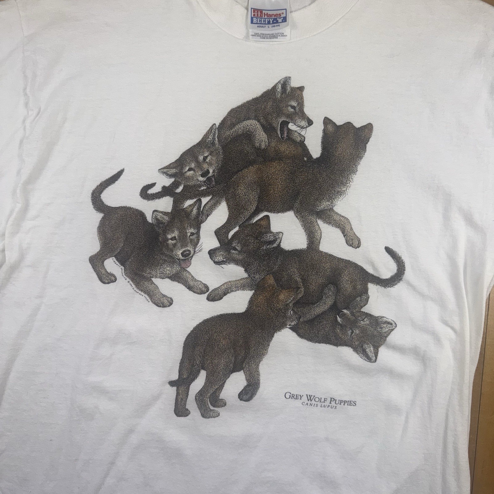 Vintage Hanes Beefy T Grey Wolf Puppies Wildlife Graphic T Shirt White Adult L gallery