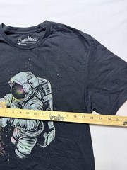 Threadless Astronaut Y2K Style Graphic Tee Medium Space Art Cosmic T Shirt