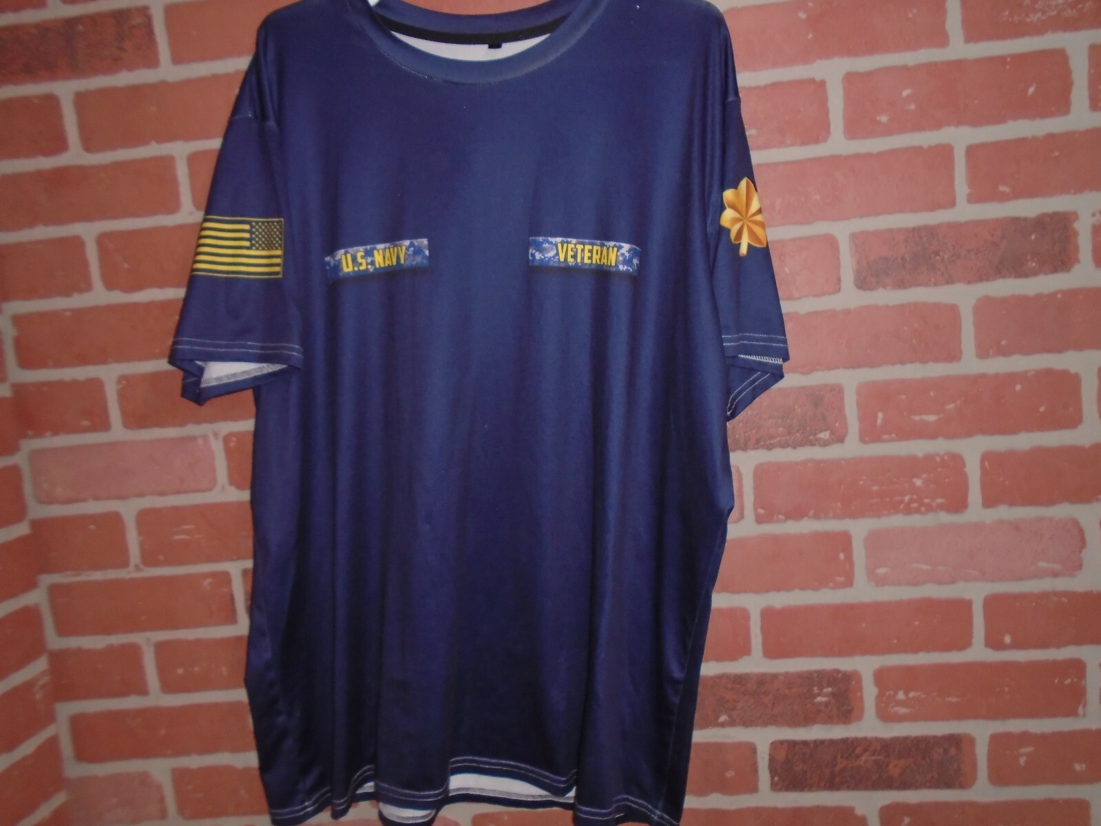 US NAVY COMMANDER "NAVY VETERAN" MENS POLYESTER TSHIRT ADULT XL gallery