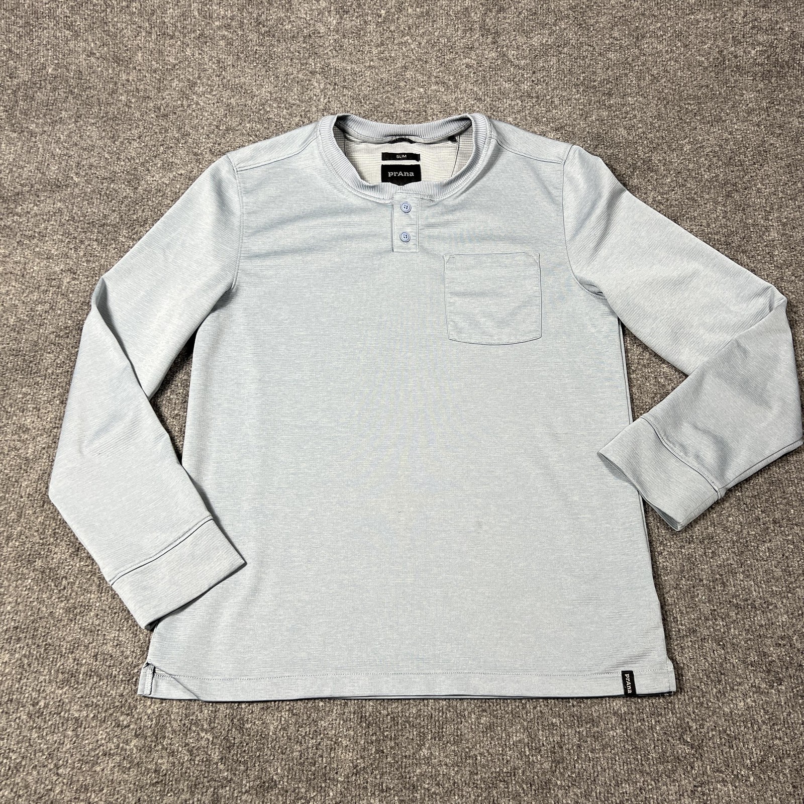 prAna Henley Shirt Mens Medium Light Blue Gray Slim Fit Long Sleeve Pocket Knit