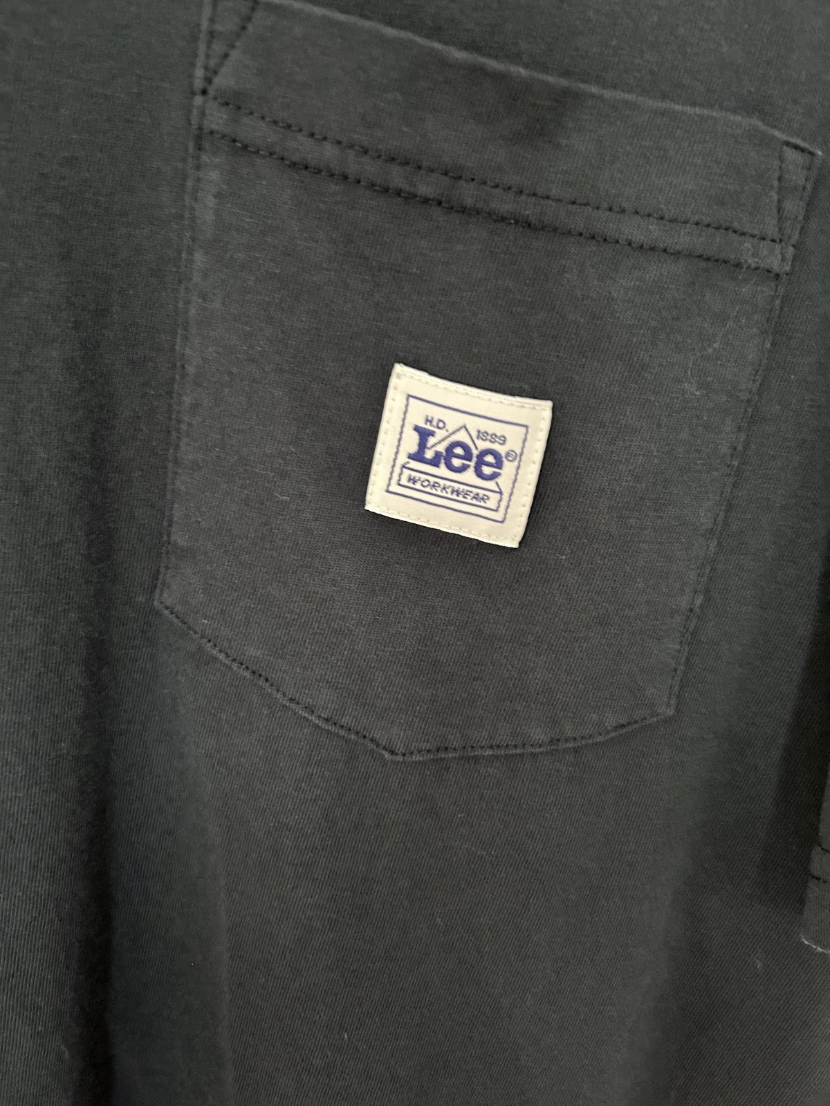 Mens LEE Workwear Pocket Navy Tee-Shirt Blue Size Large Work Shirt gallery