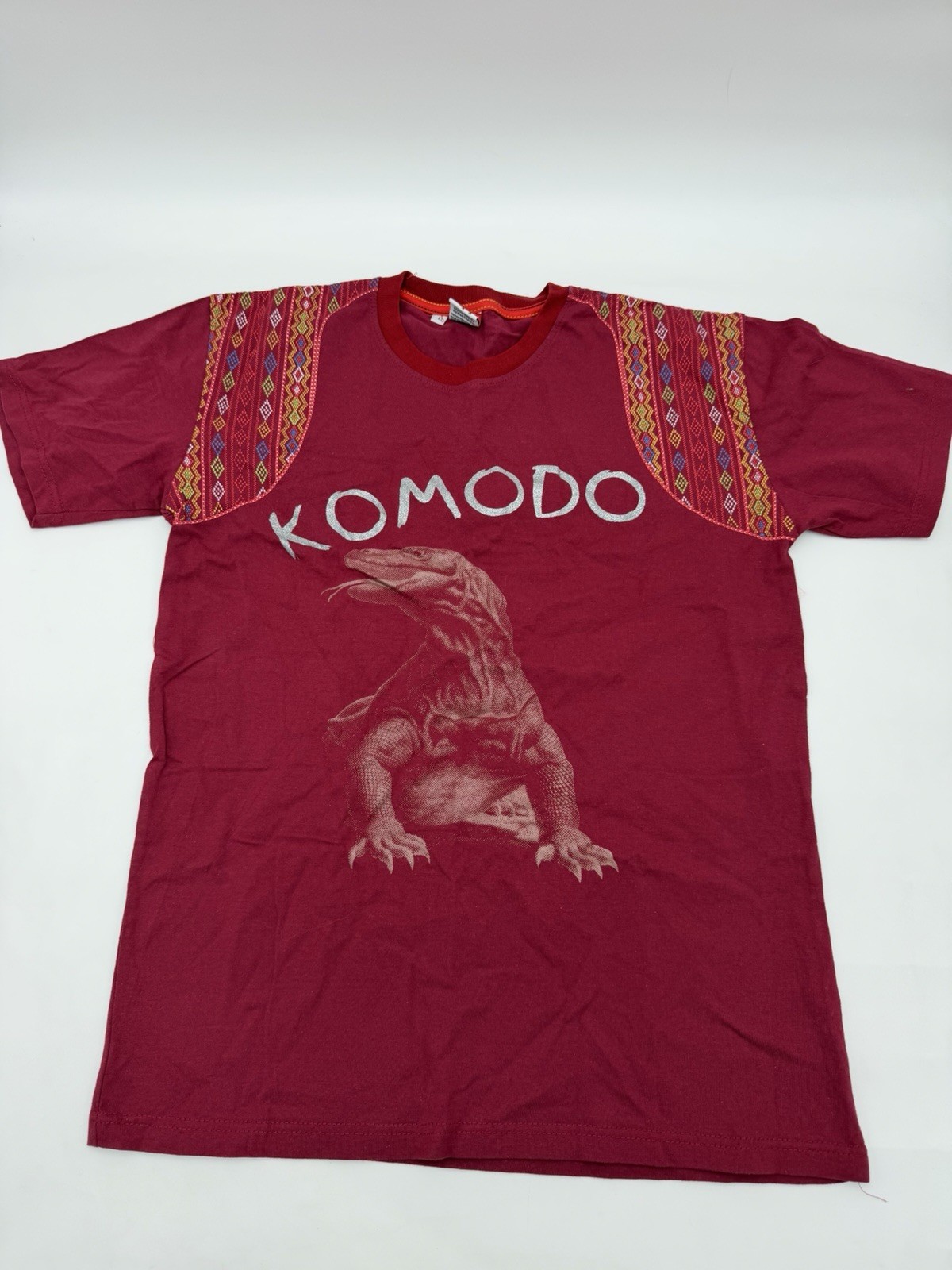 Global Indonesia Komodo Island Graphic T Shirt Size Large New NWOT