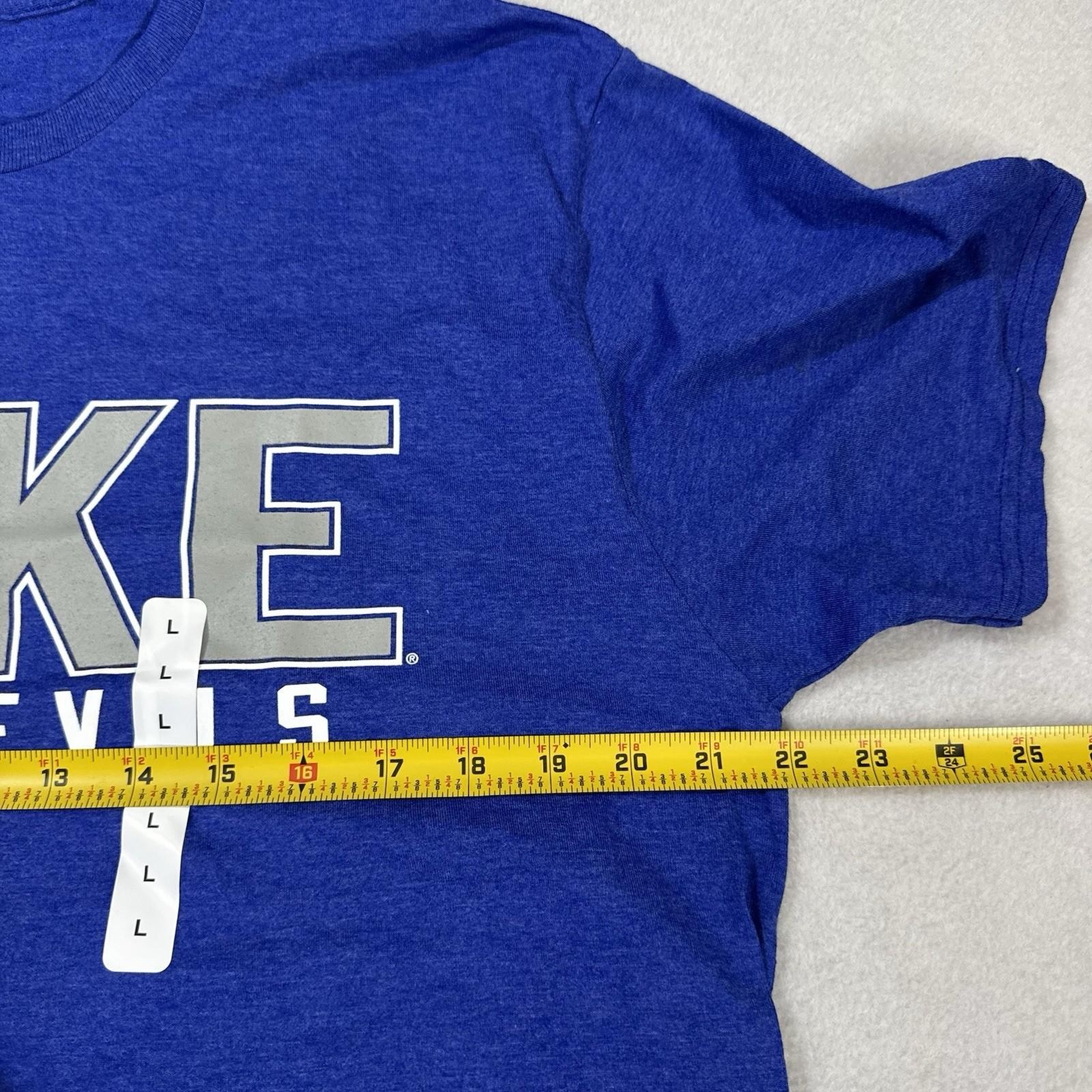 Duke Mens Blue Devils T-Shirt LARGE Short Sleeve Crew Neck Rivalry Threads NWT