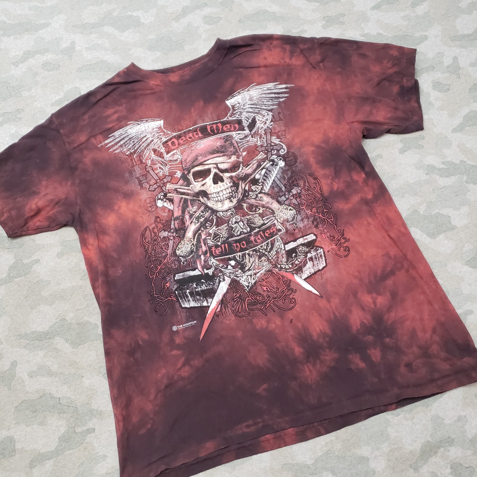 The Mountain Shirt Mens XL Red Short Sleeve Tie Dye gallery