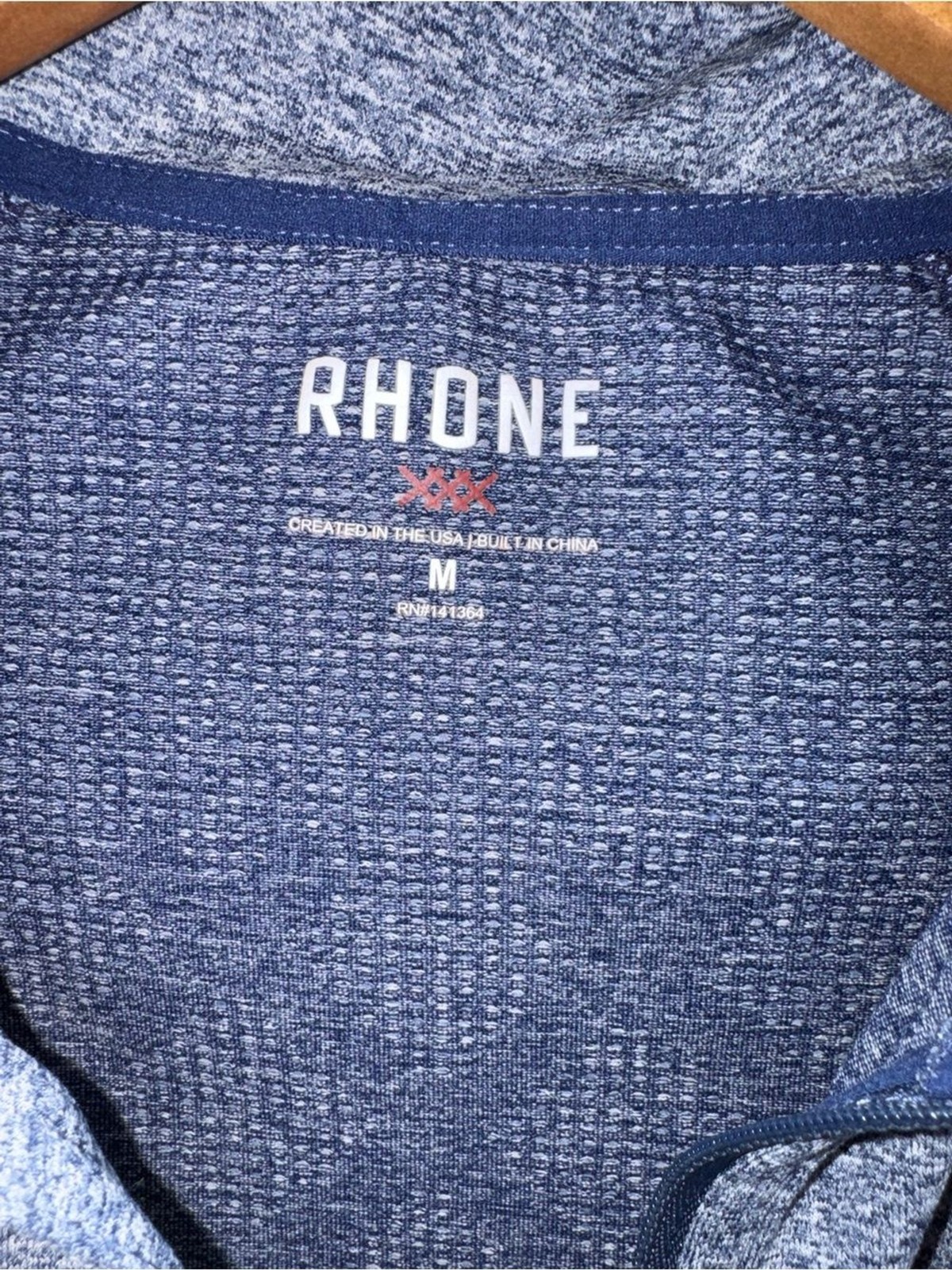 RHONE Celliant Performance Long Sleeve Seamless 1/4 Zip Pullover Shirt Size M gallery