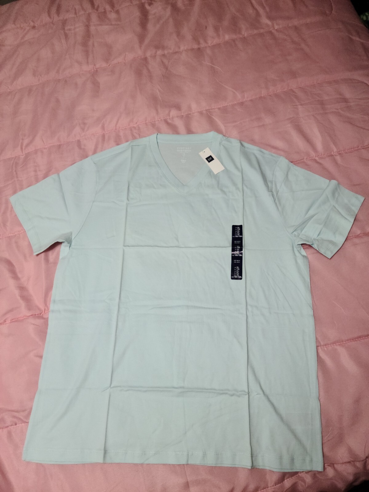 Gap Sky Blue V Neck T-shirt XL gallery