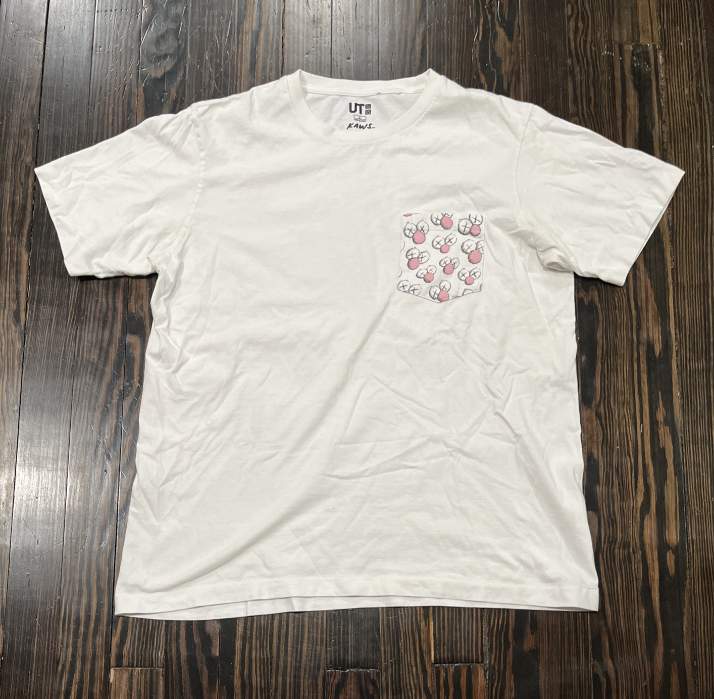 Uniqlo x Kaws Pocket T Shirt Men’s Large White Cotton gallery