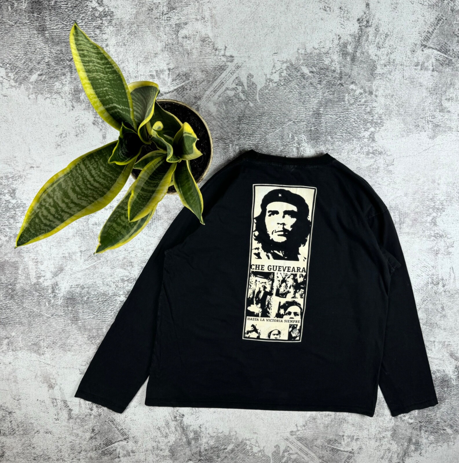 Vintage RARE Che Gueveara HASTA LA VICTORIA Revolution 2000 Joe Browns Longseeve gallery