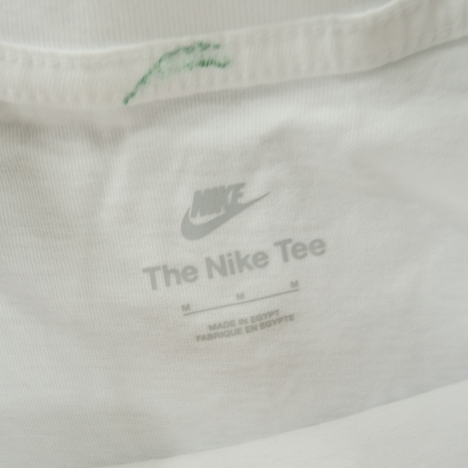 Nike x J Balvin Shirt Mens Medium White Graphic Print Crew Neck Short Sleeve New gallery