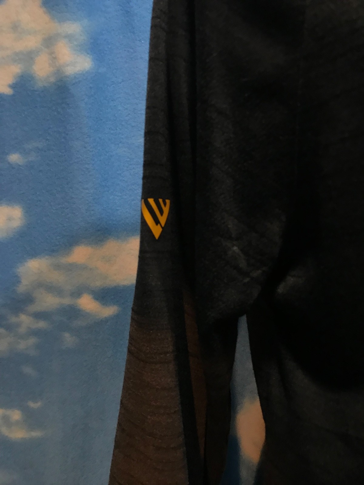 Cleveland Cavaliers Jacket 1/4 zip Medium M NBA Wine & Gold Gray C38 gallery