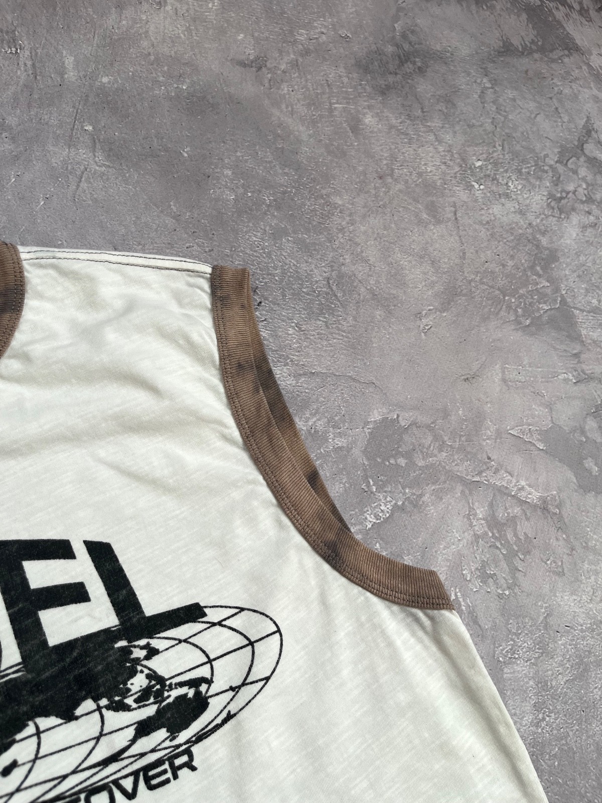 Diesel The World Takeover Ringer Tank Top Mens Large White Brown Graphic Vest L gallery
