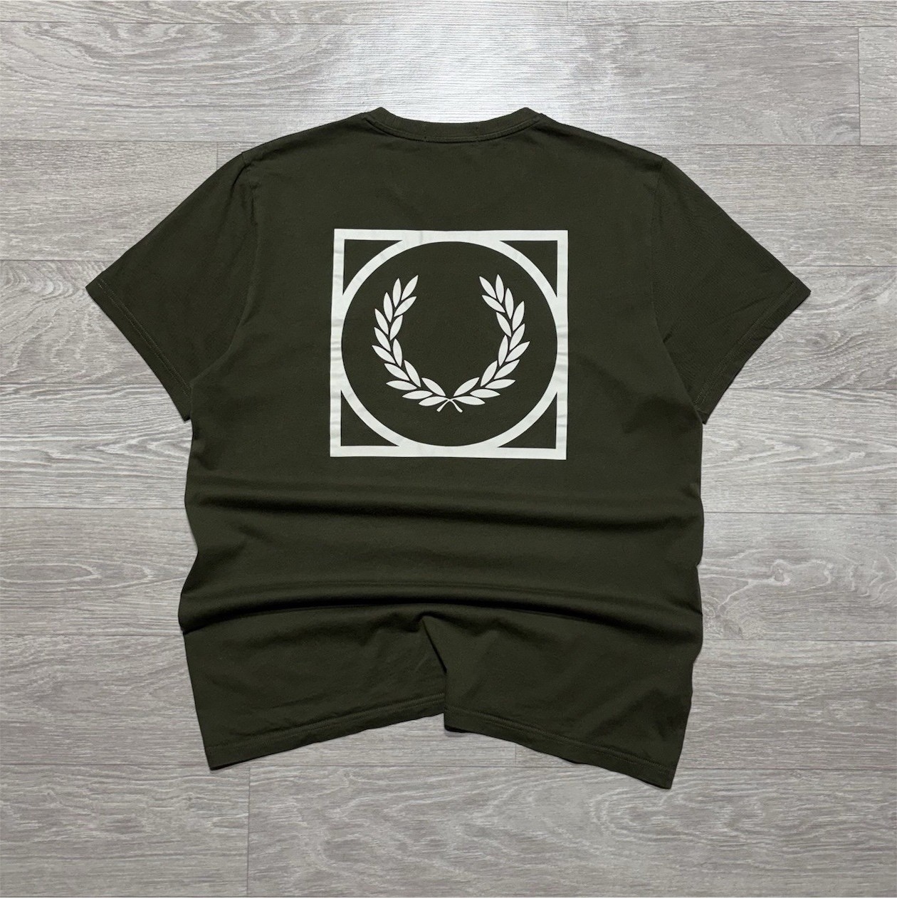 Fred Perry Green Laurel Wreath Logo Graphic Jersey Crew Neck Tee Shirt Men M