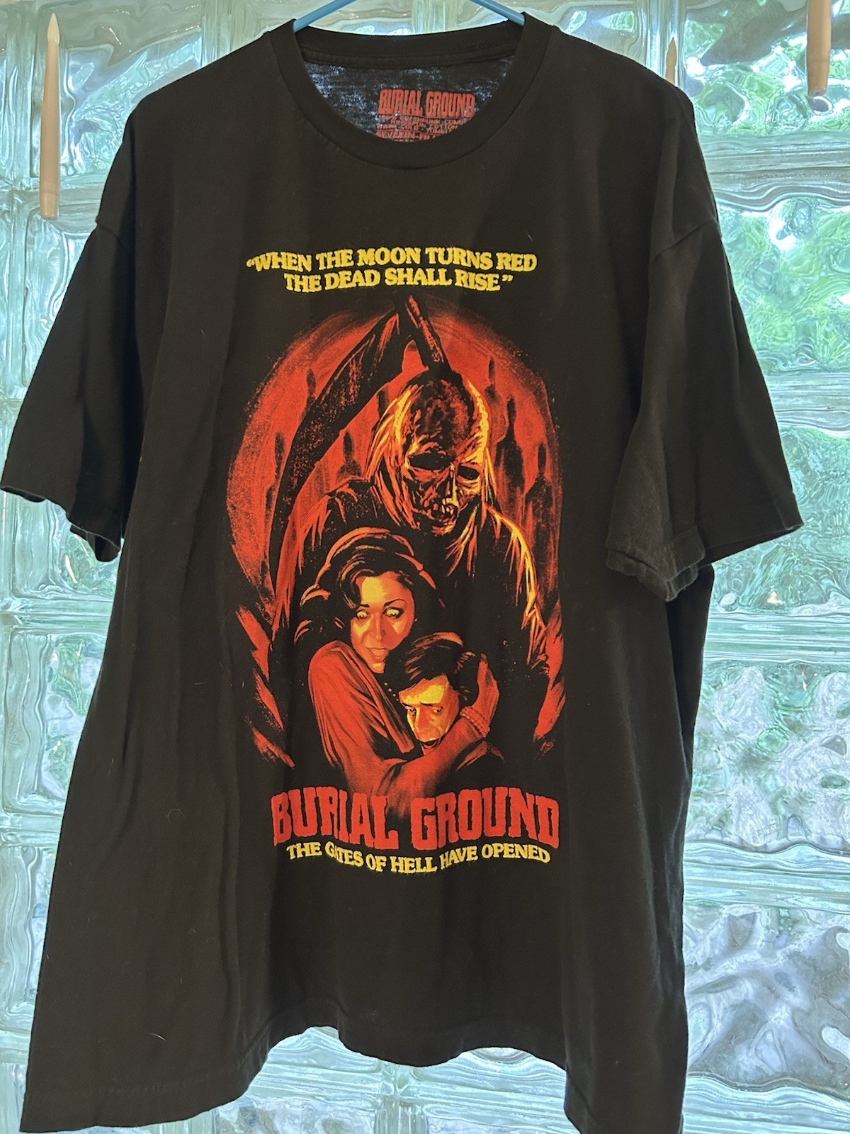 Burial Ground T-shirt Sz XL 1981 Horror Movie Zombie Film Andrea Bianchi Scary