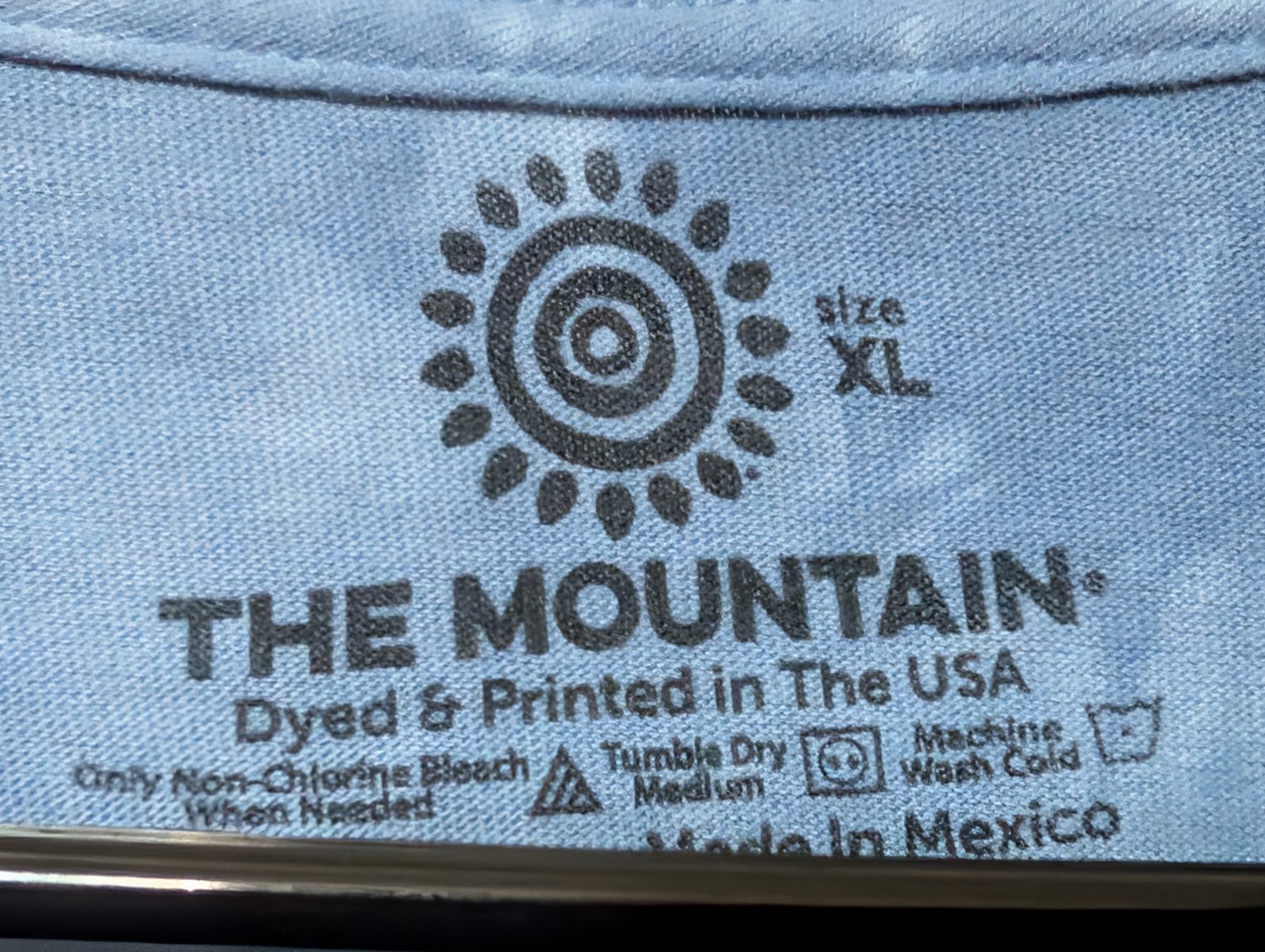 The Mountain Mens T-shirt Blue Patriotic Wolf Pack New Logo XL #6631 gallery