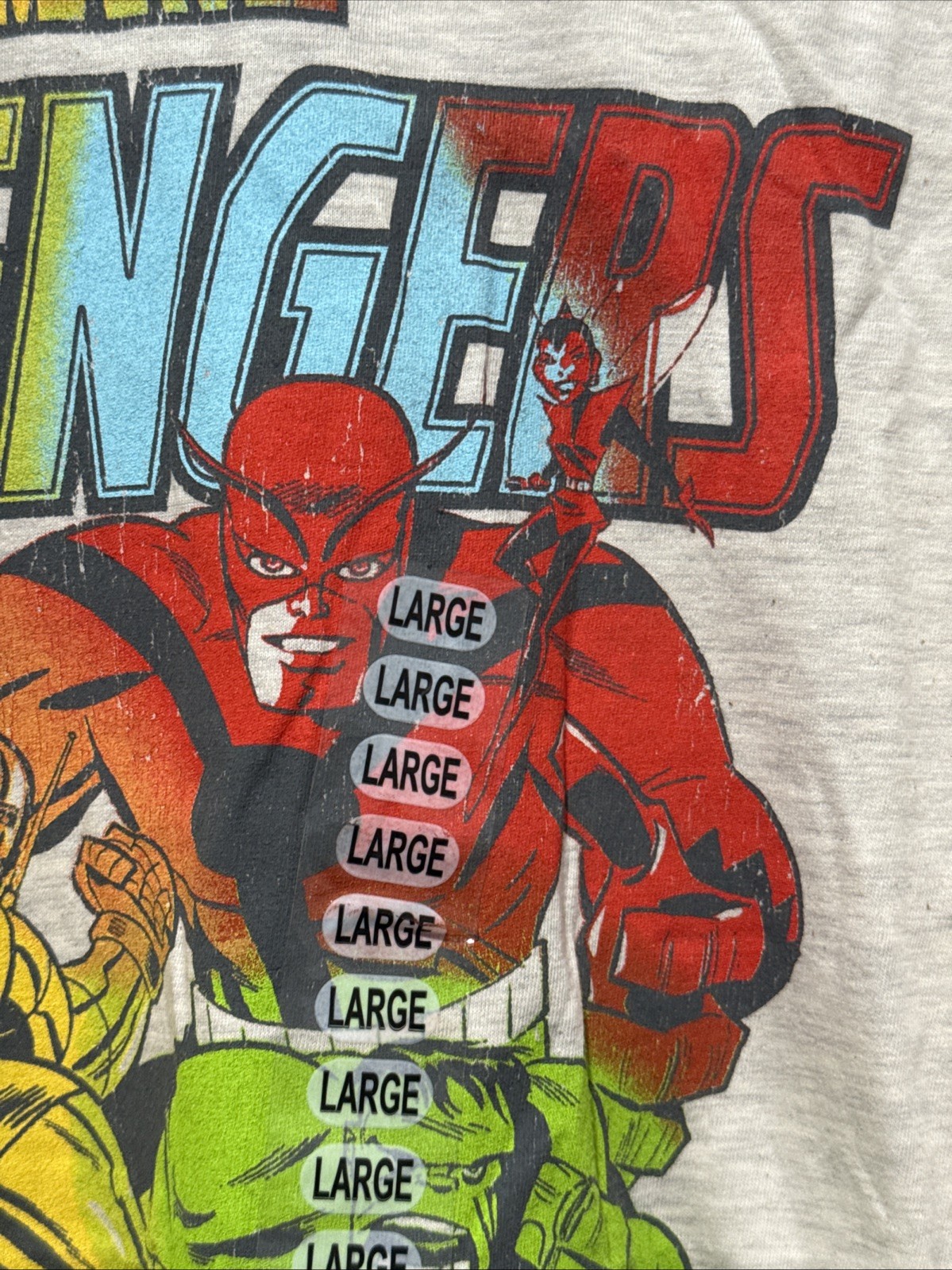 Marvel THE AVENGERS Rainbow Assemble Shirt. Brand New. Adult Size Large L￼ gallery