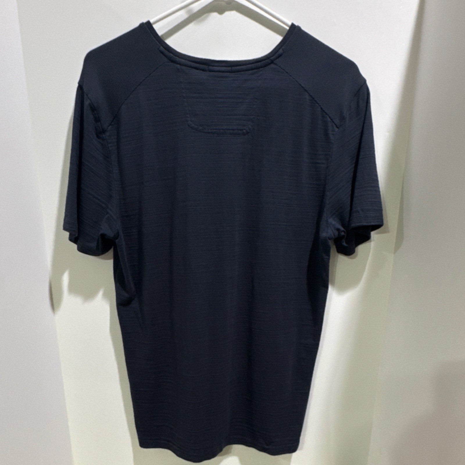 Lot BOSS T-Shirts: 1 Cotton Jersey T-Shirt & 1 Long Sleeve Crew. Men’s Medium gallery