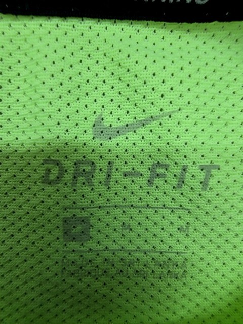 Nike Mens Green Dri-FIT Short Sleeve T-Shirt Regular Polyester Crewneck gallery