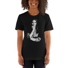 Candace Owens Politics Commentator Republican Conservative Shirt Unisex T-Shirt