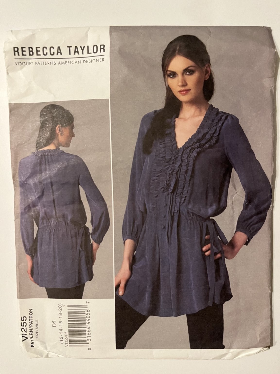 Rebecca Taylor Vogue Patterns V1255 Sewing Pattern Women’s Tunic Size D5