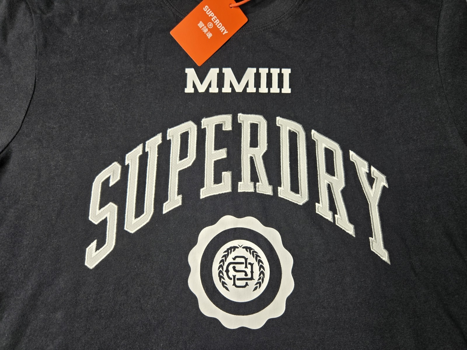 SUPERDRY T Shirt Size Large Color Black Varsity Style Logo Embroidered NWT! gallery