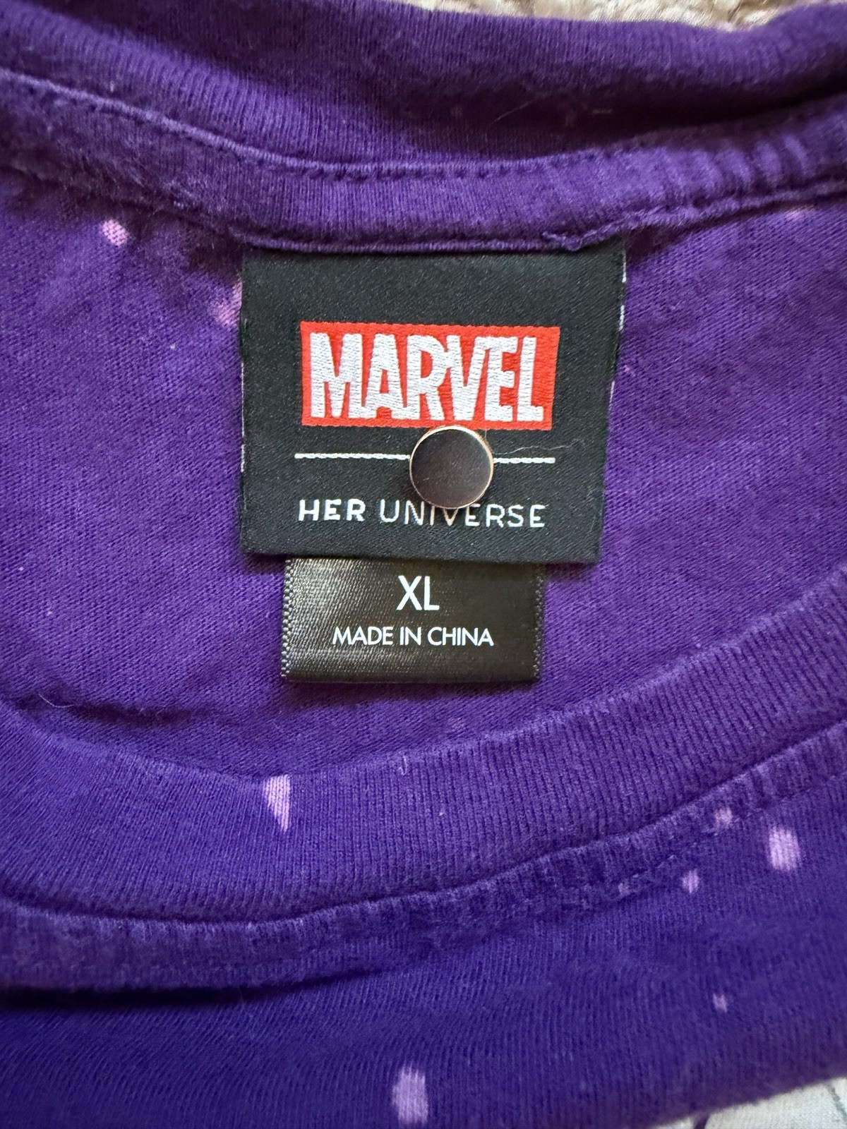 Marvel Her Universe Goose Flerkittens Purple Graphic Print Crewneck Tee XL gallery