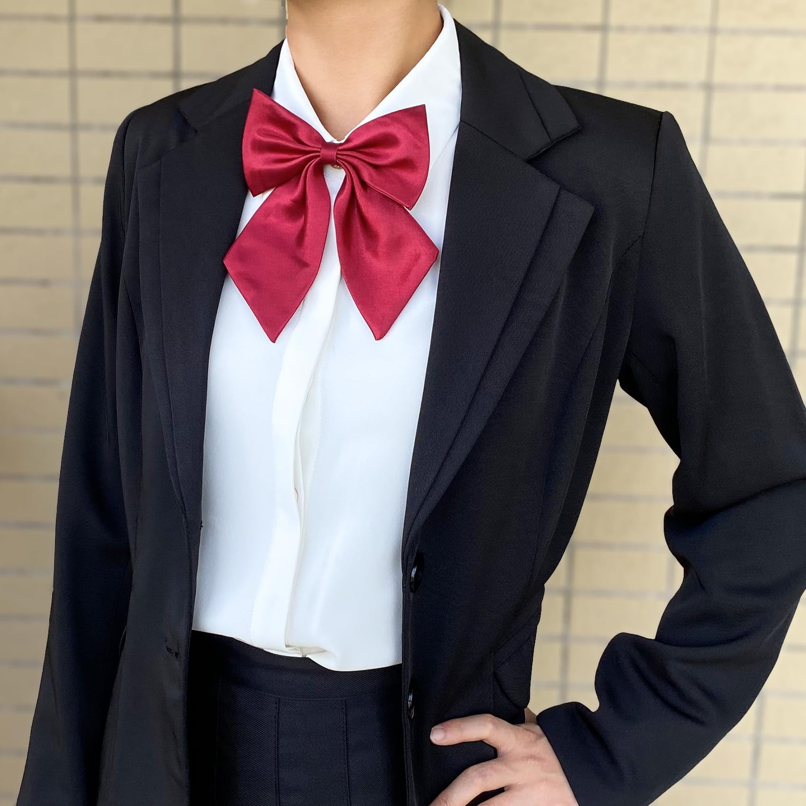 Women Pre-Tied Bow Tie for Waitress Uniform, Costume & Choir, Adjustable Neck Bo gallery