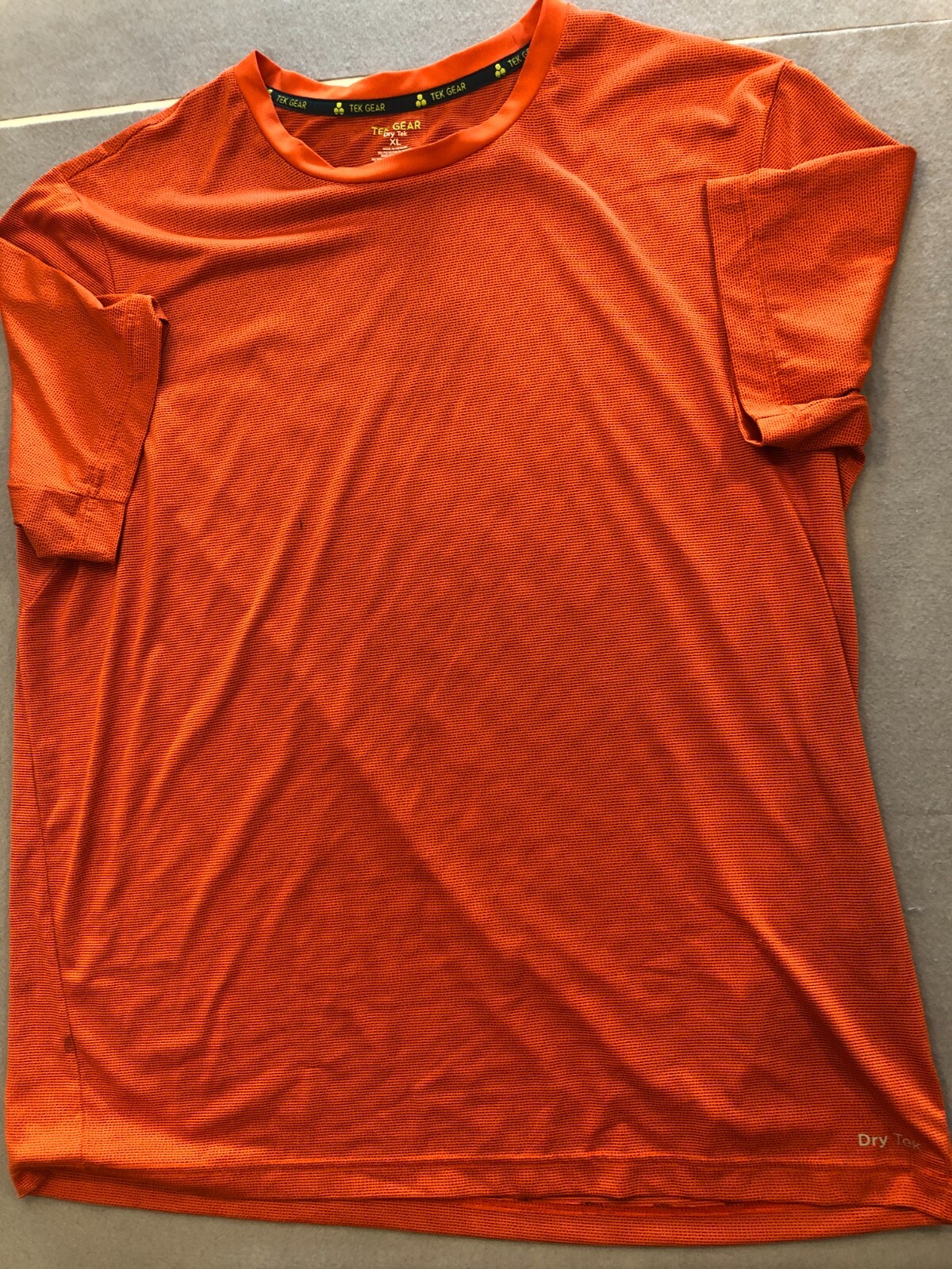 Tek Gear Shirt Men’s Extra Large Bright Orange Printed Activewear