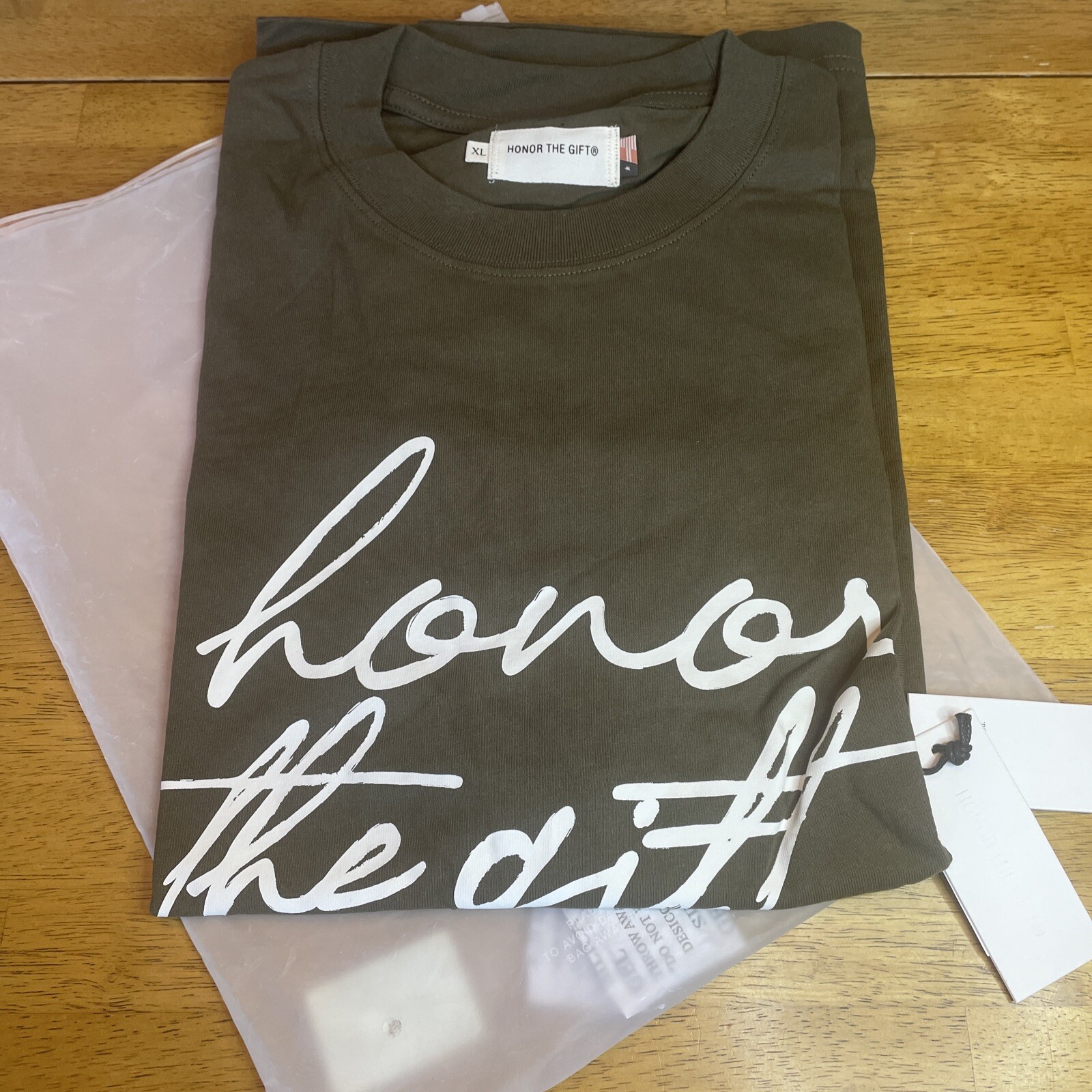 HTG PACK TEE Olive Print Sz XL  NWT  $55 Retail