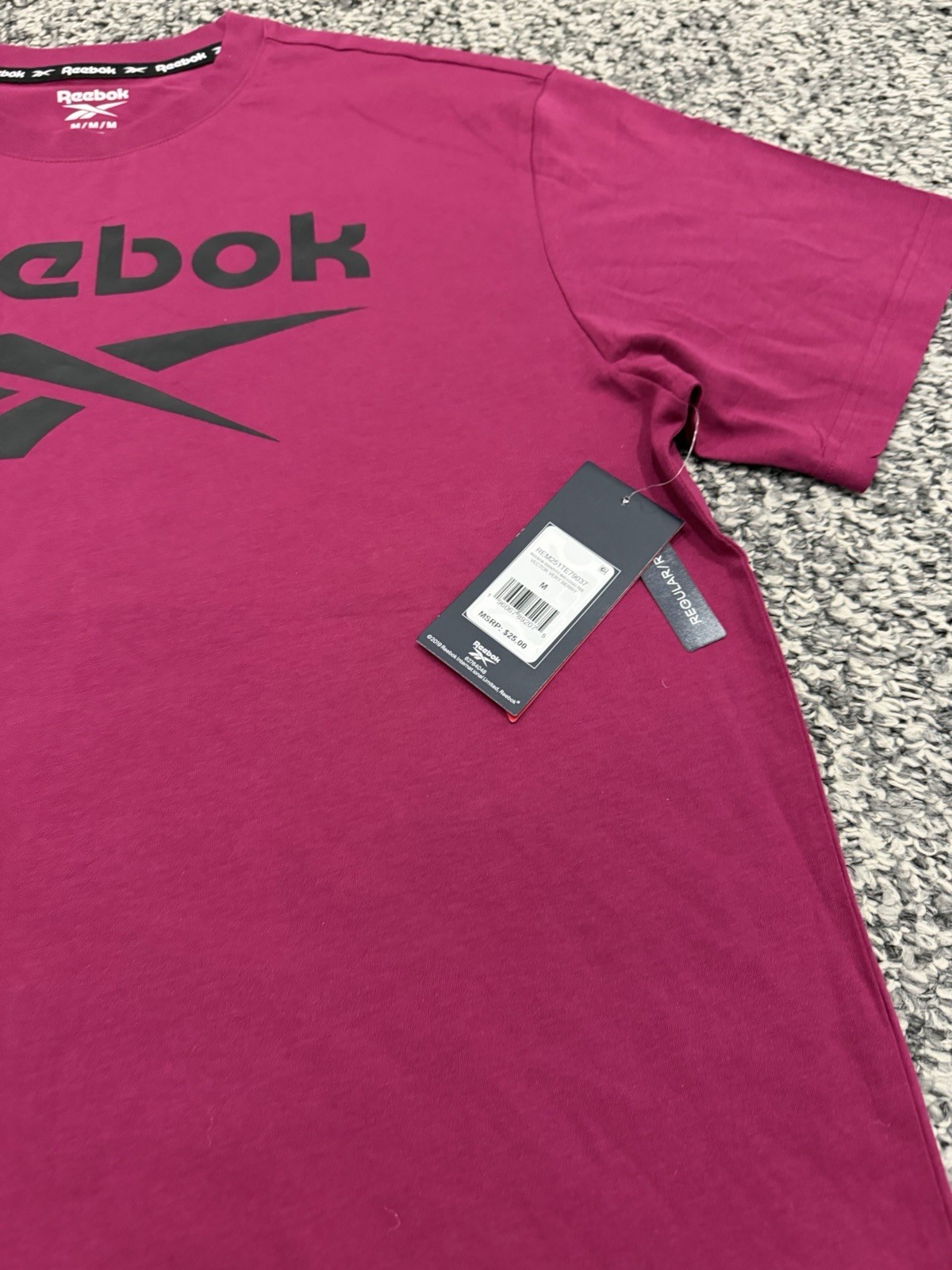 Reebok Mens Identity 100% Cotton Tee Shirt - Very Berry - Medium -Brand NWT! gallery