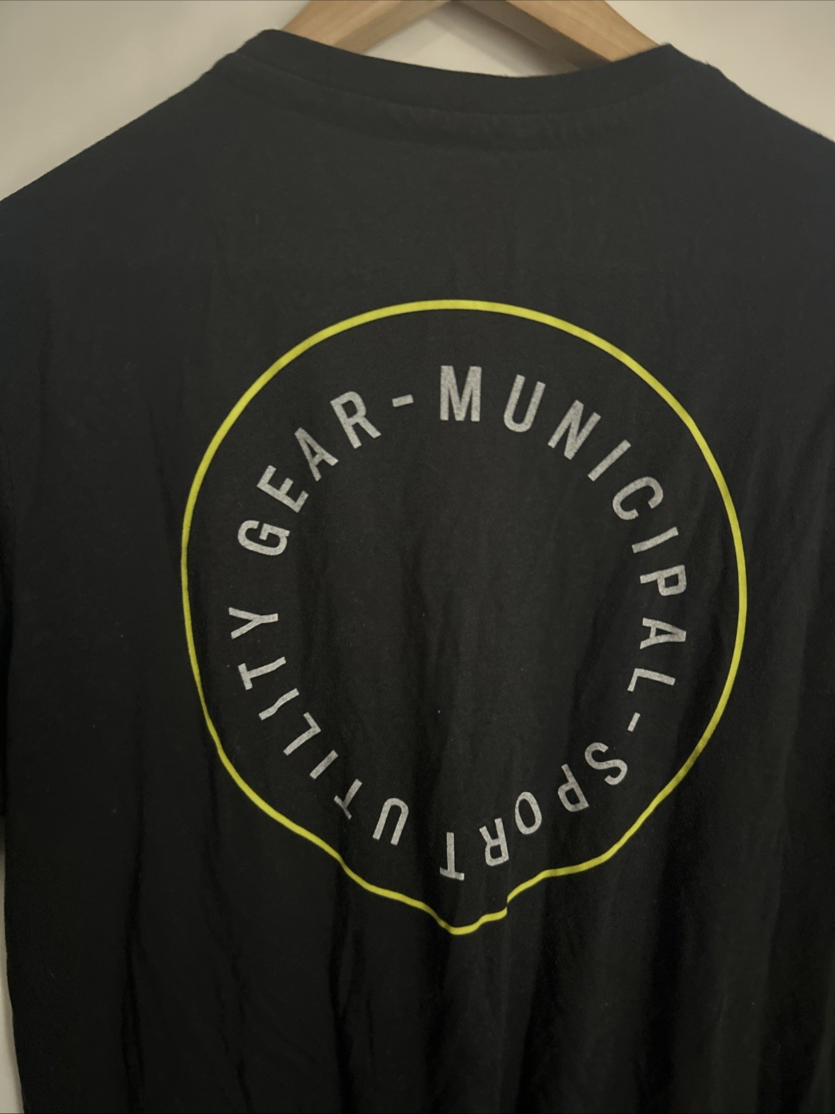 Municipal Sports Utility Gear T-Shirt, Large With Front And Back Logo gallery