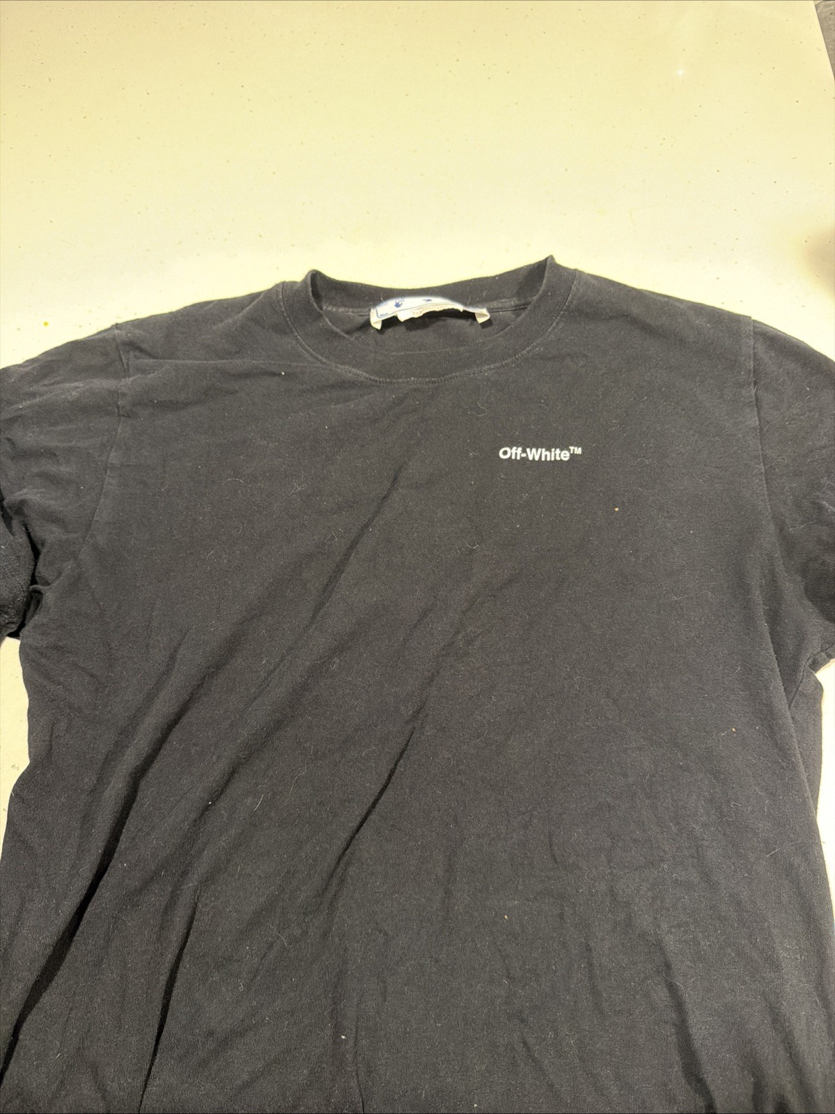 Off-White Men's T-Shirt Size L gallery