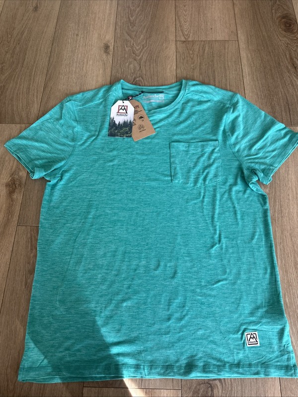 Avalanche Men’s Performance Pocket Tee 4 Way Stretch Comfort Green Heather Large gallery