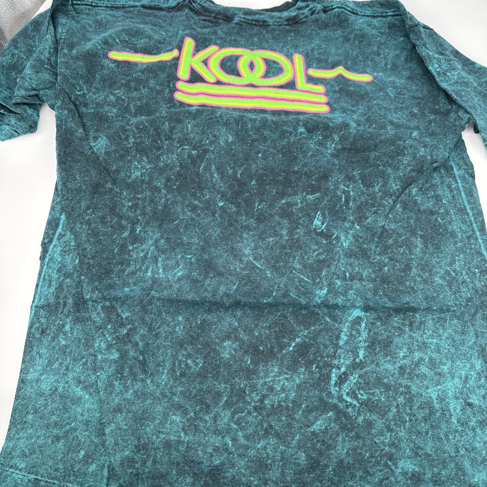 Vintage Kool T-Shirt Mens Size XL Cigarettes Tie Dye Single Stitch USA 90s Green gallery