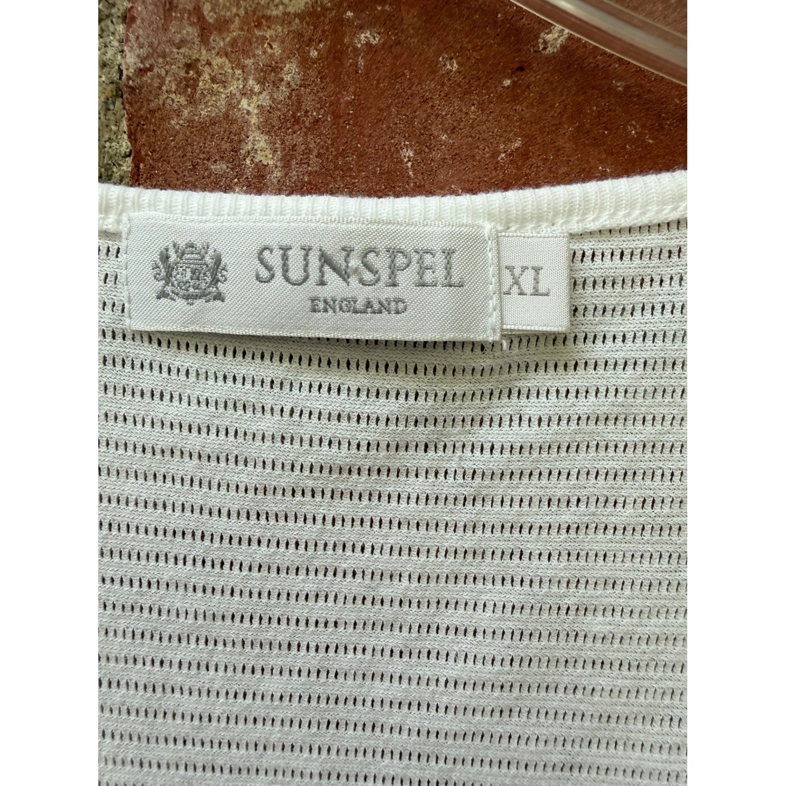 Sunspel England Mens XL White Cotton Cellular Mesh Deep V-Neck T-Shirt Knit Top gallery