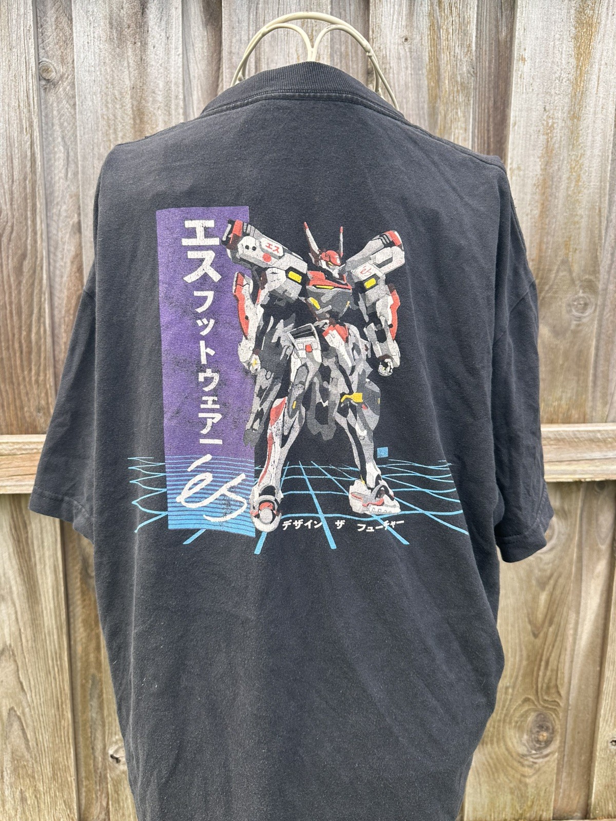 vintage és Skateboard Gundam Tshirt size large gallery