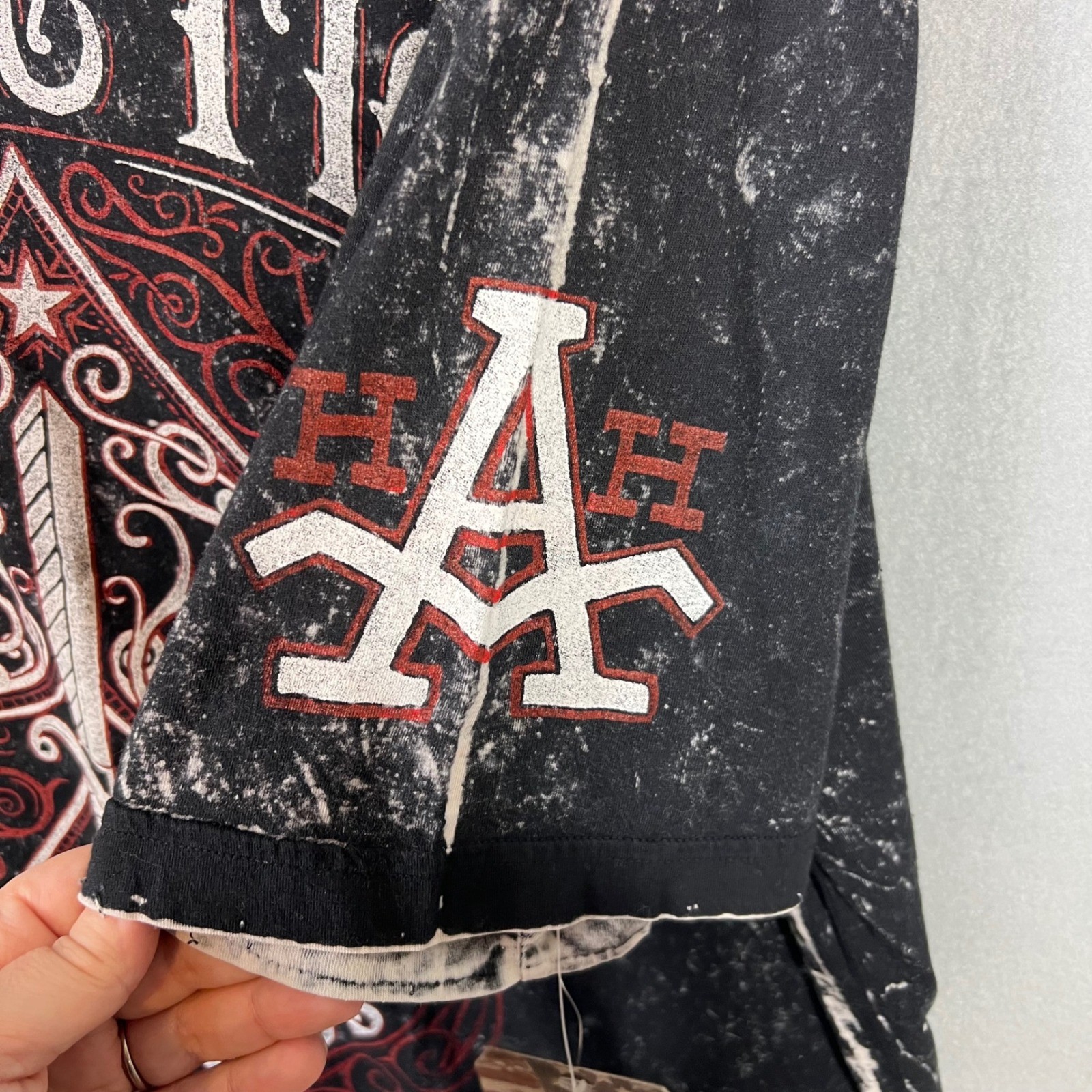 Affliction Reversible T Shirt Mens 3XL Distressed Y2K Gray Black Red Grunge NWT gallery