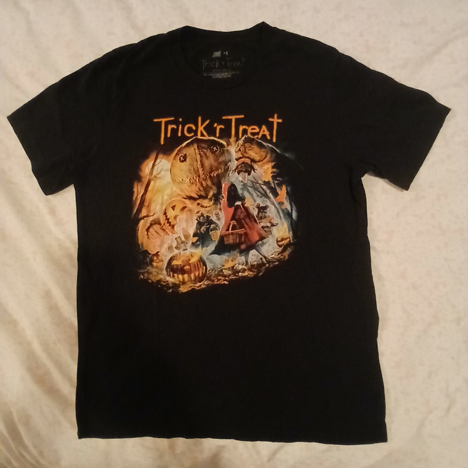 Horror Movie T Shirt Lot of 4 Ladies LRG - Freddy Mars Attacks! See Description gallery