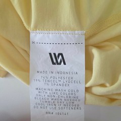 VRST Tech Performance Tee Mens Medium Bright Yellow Short Sleeve T-Shirt